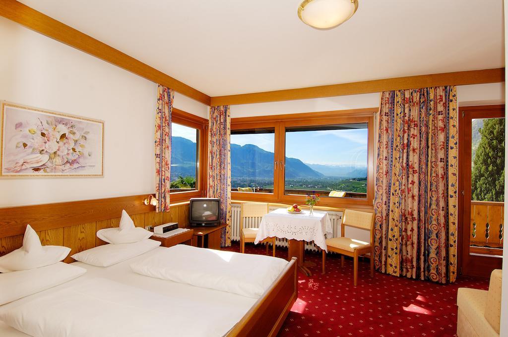 Garni Lichtenberg Guest House Lagundo Room photo